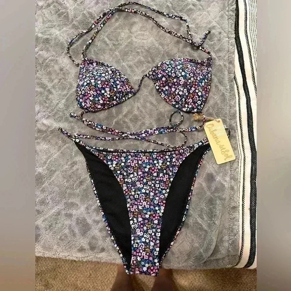 Cabana Del Sol Black Floral Bikini Set - Picture 2 of 9